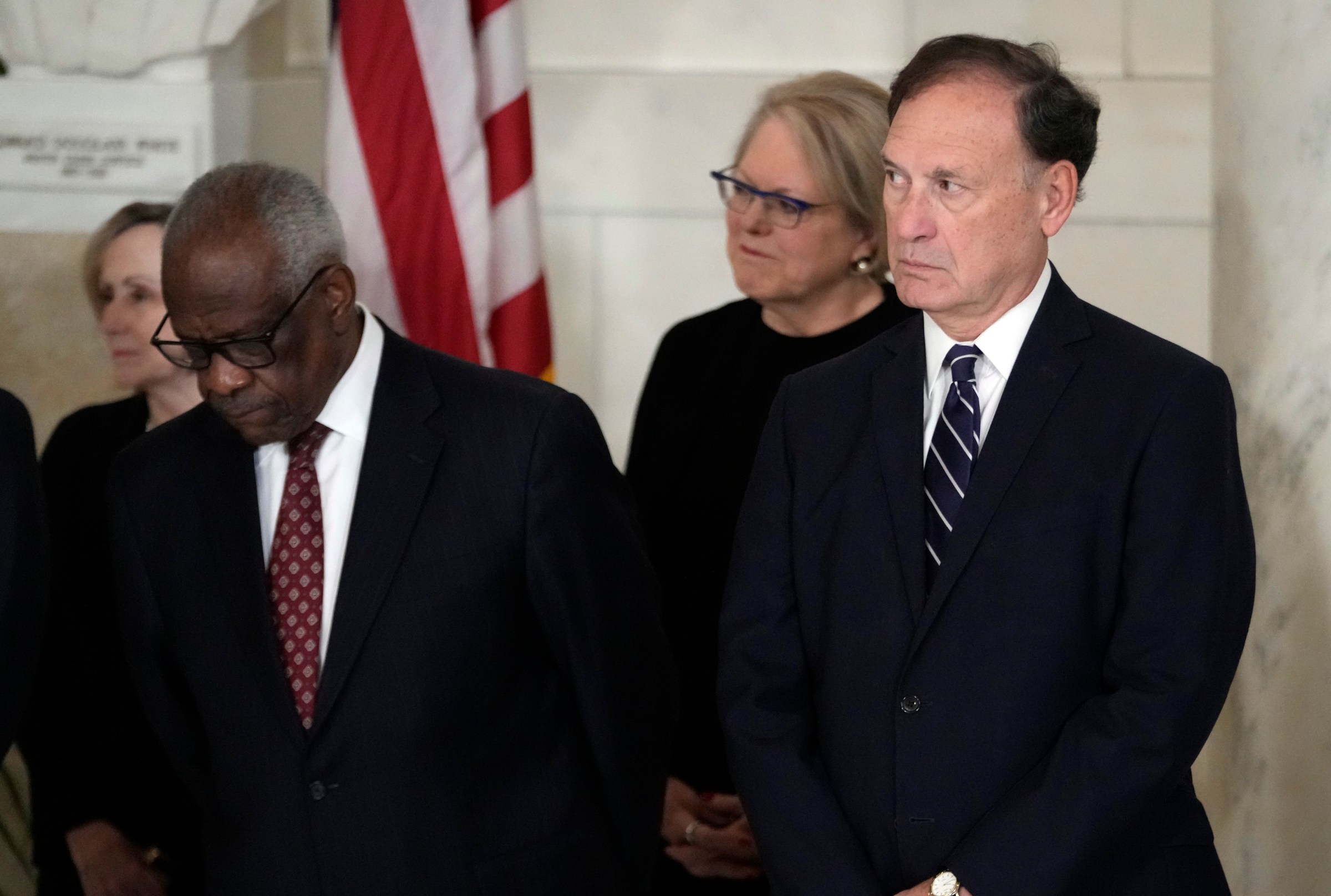 What can Democrats actually do about Thomas’s and Alito’s corruption?