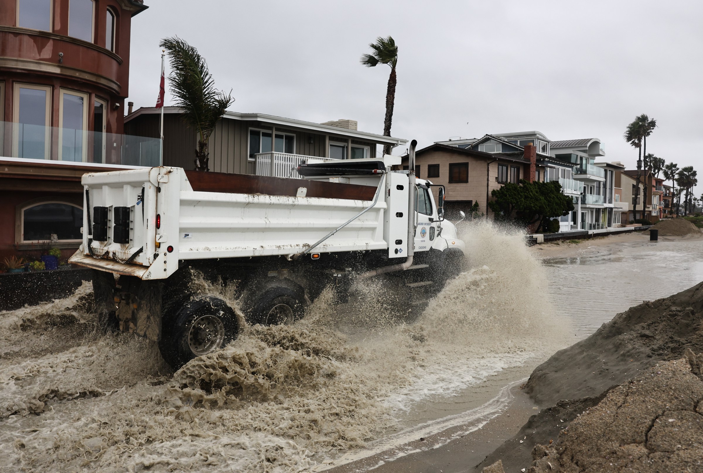 How one weather extreme can make the next one even more dangerous